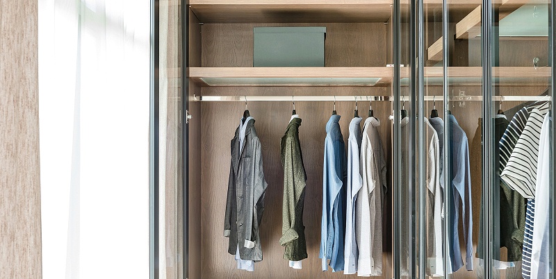 長衣服怎么掛不變形