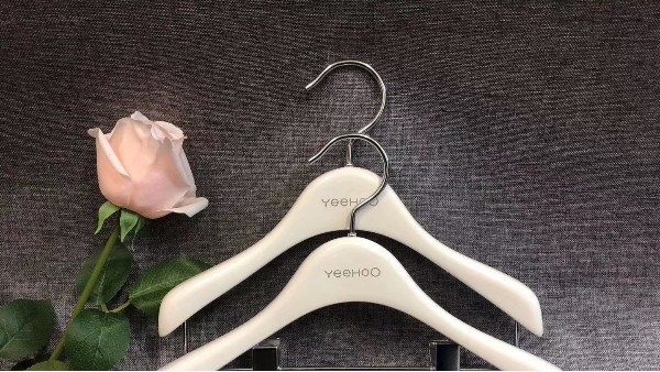 品牌衣架有哪些？你知道嗎？【華恩衣架】