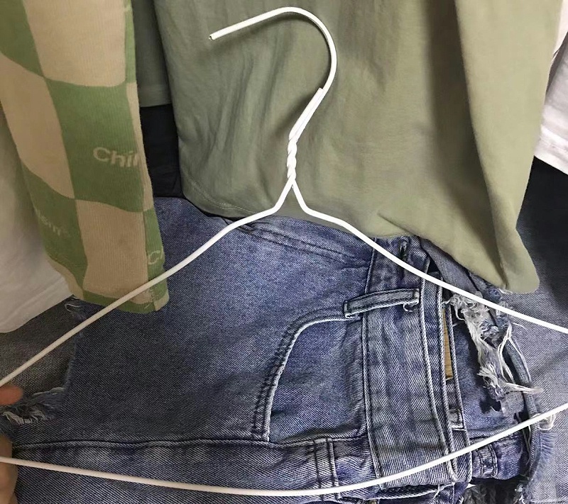 衣架要不要用實木的【華恩】為您支招