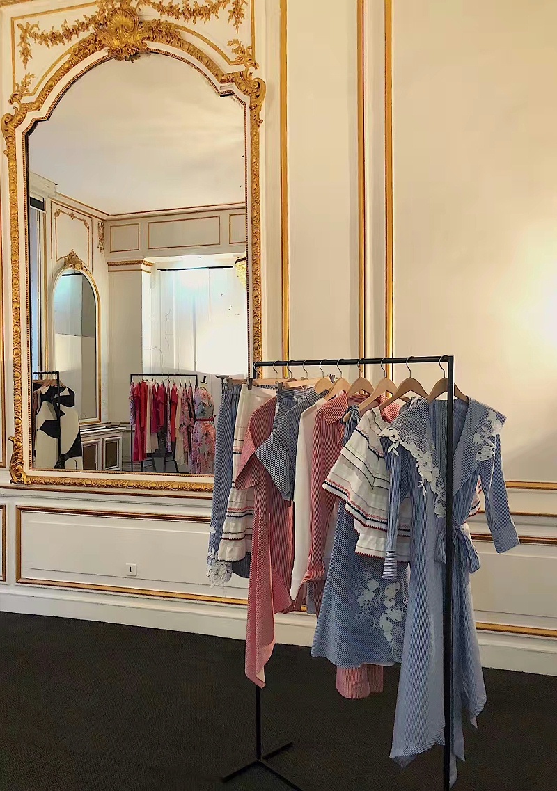 怎樣收藏衣服掛