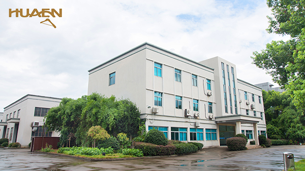 木衣架出口——商檢