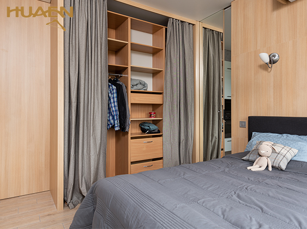 臥室衣架用什么材質(zhì)