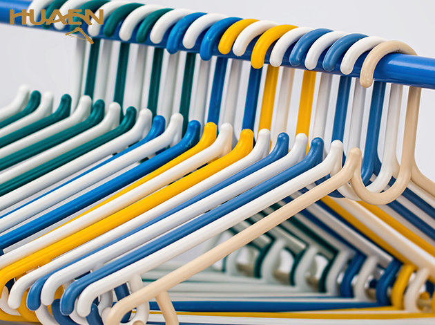 臥室衣架——塑料衣架