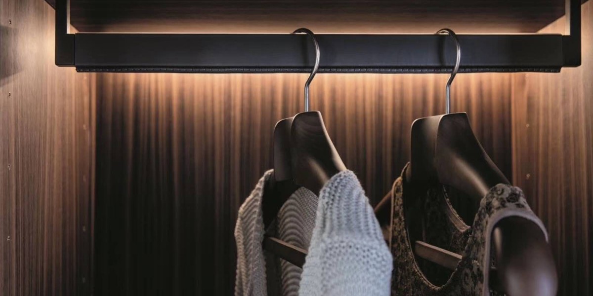 衣柜衣架用哪種好