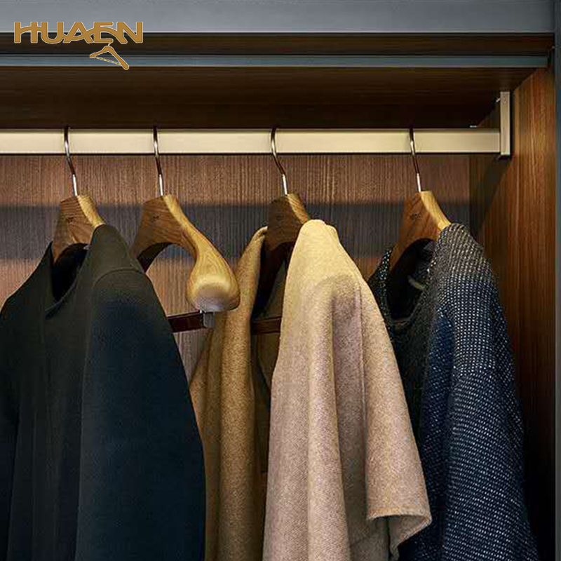 隱形電動(dòng)晾衣架-4