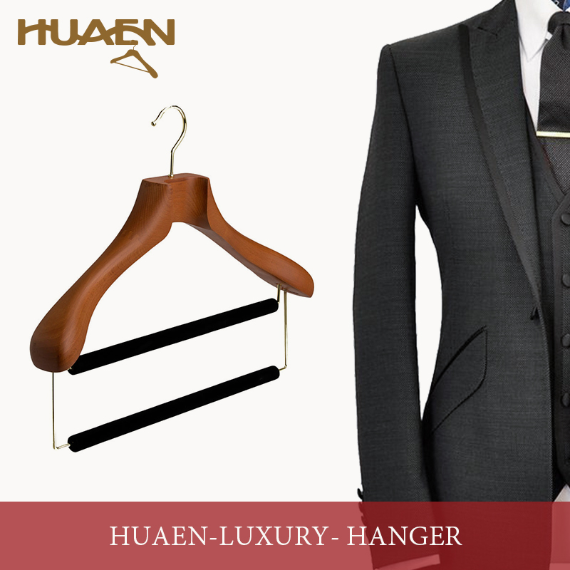 多用實(shí)木衣架