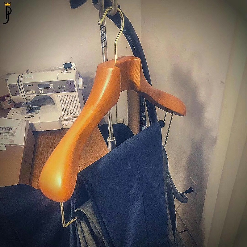 實(shí)木衣架裂縫怎么辦【華恩】