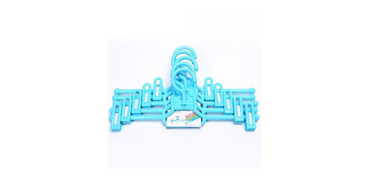 塑料褲架與實(shí)木褲架的優(yōu)缺點(diǎn)，你都知道哪些【華恩衣架】