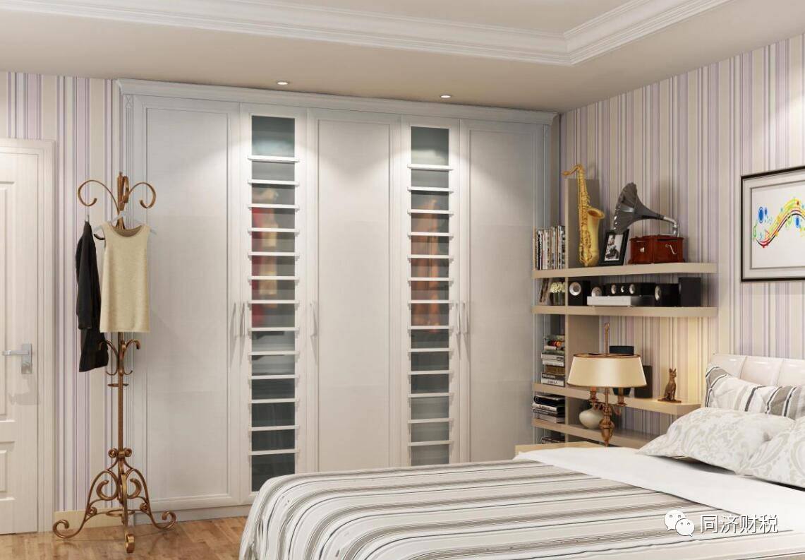 臥室掛衣架還是用衣柜掛衣架好