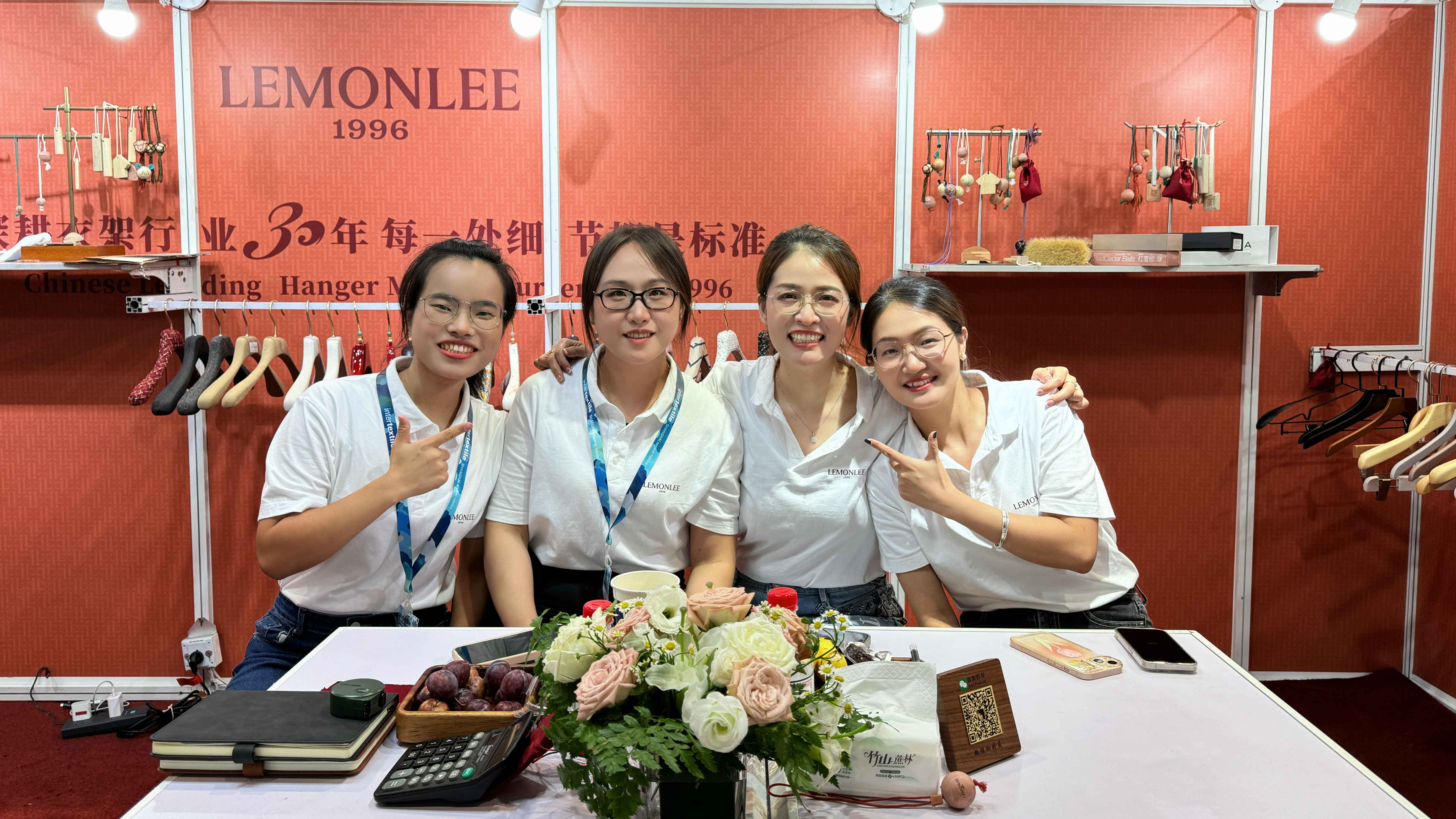 2024年中國(guó)國(guó)際紡織面料及輔料（秋冬）博覽會(huì)完美收官！——華恩