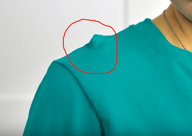 怎么用衣服掛掛衣服不出包