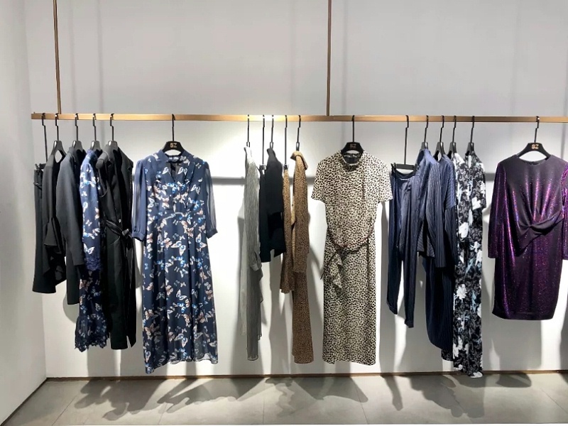 品牌服裝店衣架采購