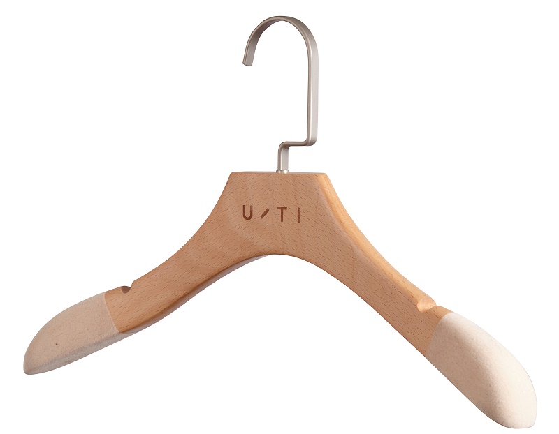 實(shí)木衣架材質(zhì)