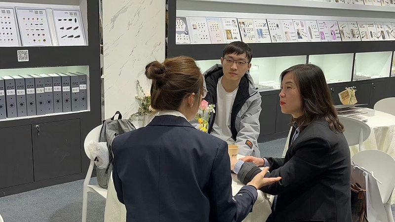 老客戶(hù)會(huì)面