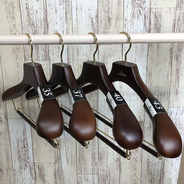 服裝店衣架批發(fā)