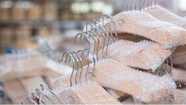 杭州服裝衣架批發(fā)市場在哪