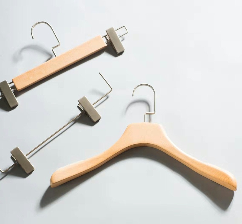 褲架什么材質(zhì)好