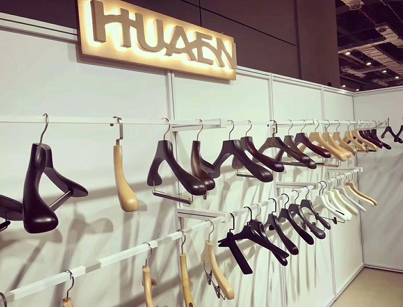 衣架子掛衣架實(shí)木