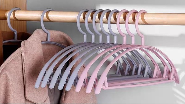 衣柜衣架選哪個材質(zhì)的好
