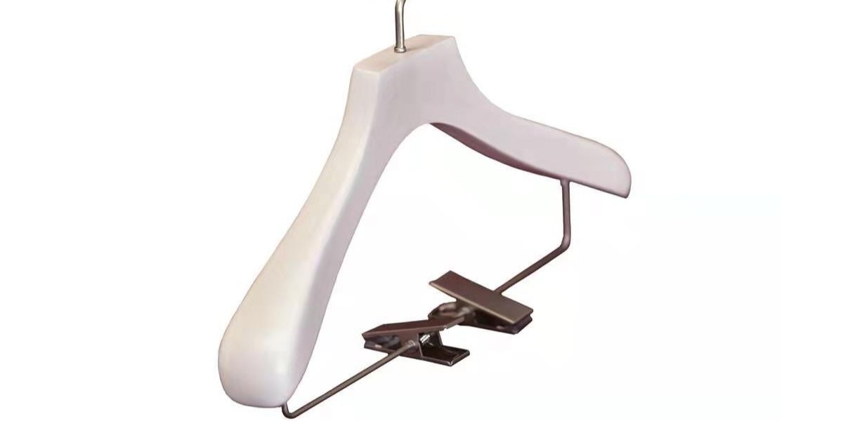 深圳哪里賣(mài)衣服掛？找遍商家不如他【華恩衣架】