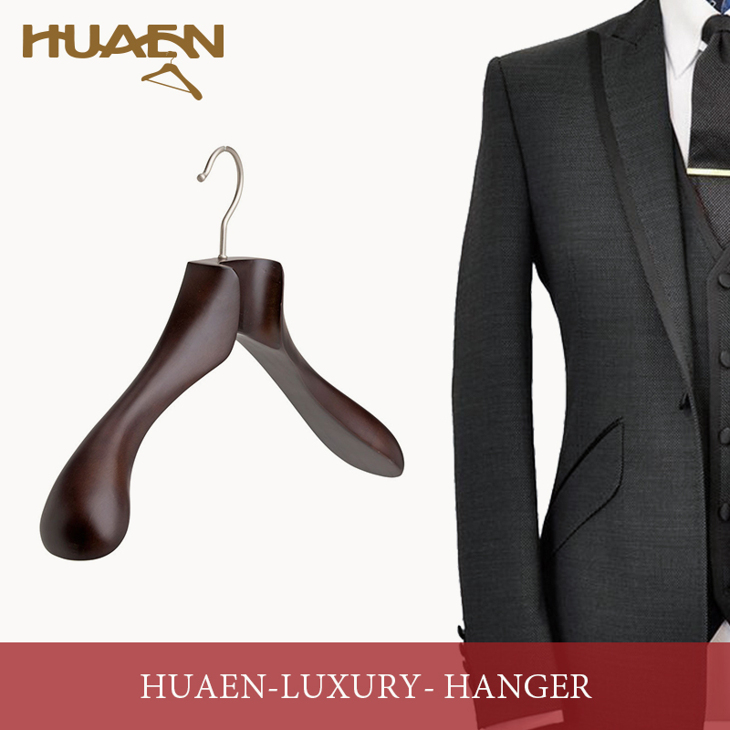 實(shí)木衣架衣架批發(fā)市場(chǎng)